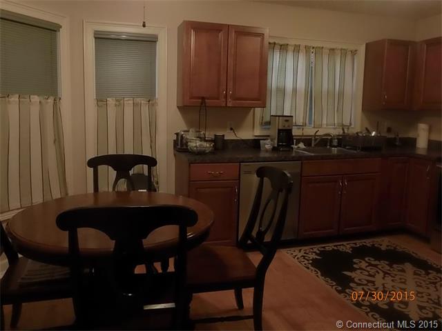 75Redwood Dr #1102, East Haven, CT 06513