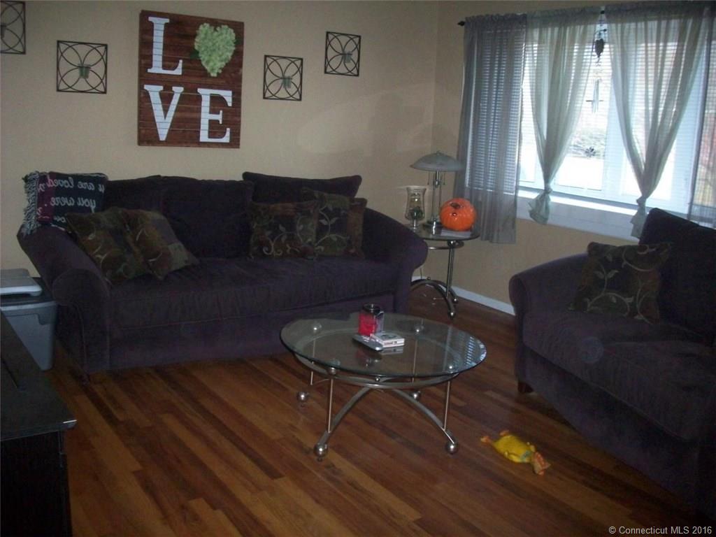 25 Roosevelt St, New Haven, CT 06513