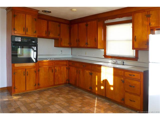 138 Church Street, Hamden, CT 06514