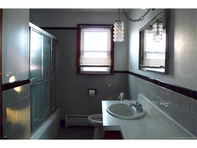 138 Church Street, Hamden, CT 06514