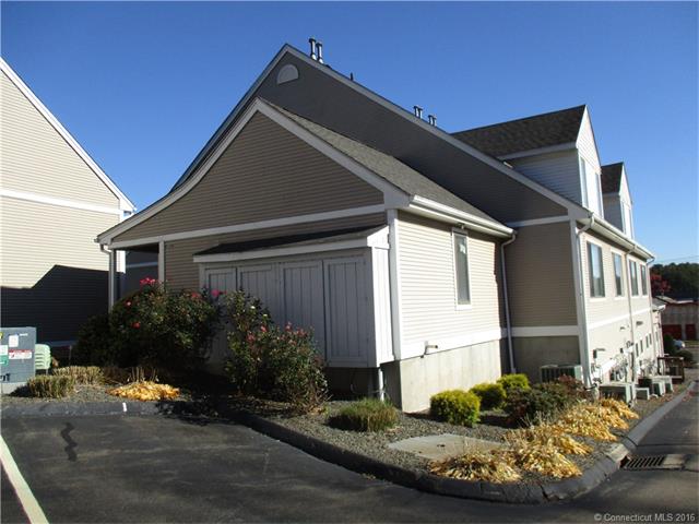 1690 Dixwell Avenue, Hamden, CT 06514