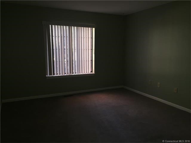 365Mather St #173, Hamden, CT 06514