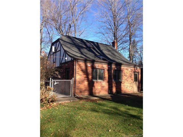 85Heathridge Rd, Hamden, CT 06514