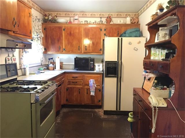 329Gilbert Ave, Hamden, CT 06514