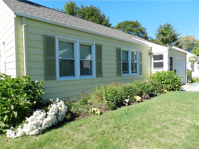394 Circular Ave, Hamden, CT 06514