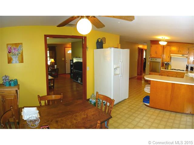 710 Circular Ave, Hamden, CT 06514