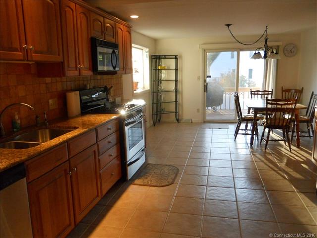 42 Plains Rd, Hamden, CT 06514