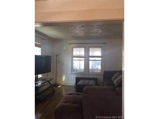 644th St, Hamden, CT 06514