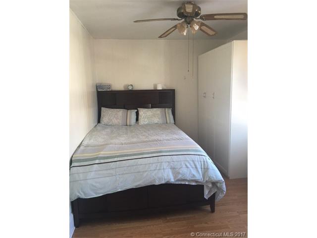 644th St, Hamden, CT 06514