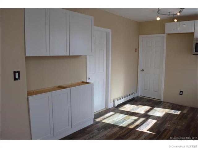 89 Alstrum Street, Hamden, CT 06514