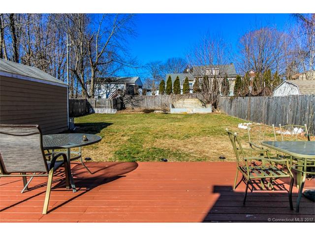 20 William St, Hamden, CT 06514