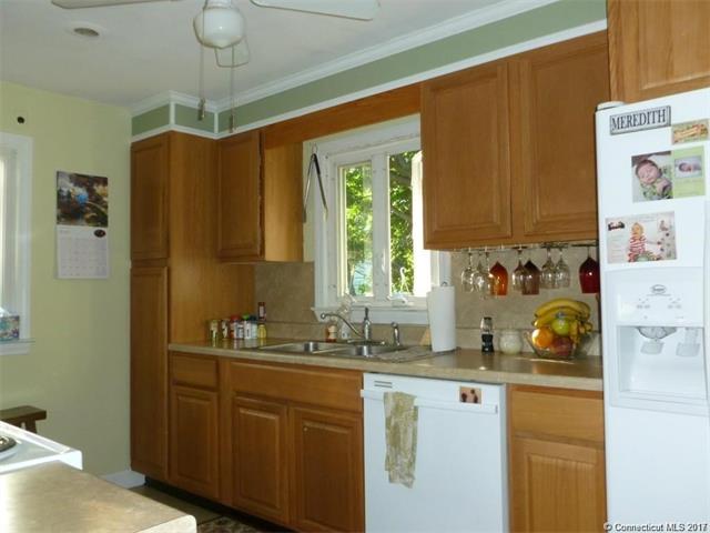 71 Hayward Road, Hamden, CT 06514