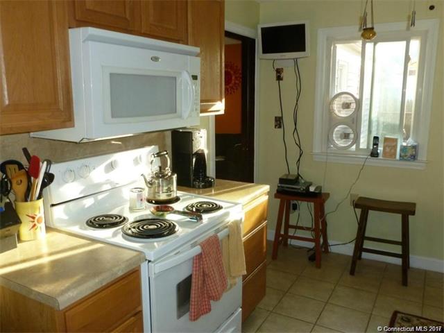 71 Hayward Road, Hamden, CT 06514