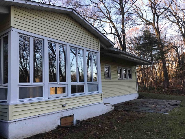 1034 Dunbar Hill RdHamden, CT, 06514New Haven County