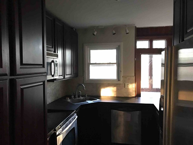 1034 Dunbar Hill RdHamden, CT, 06514New Haven County