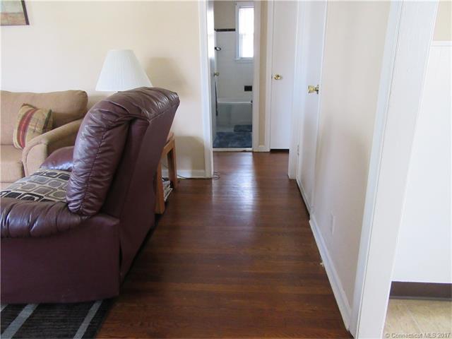 115Beverly Rd, New Haven, CT 06515
