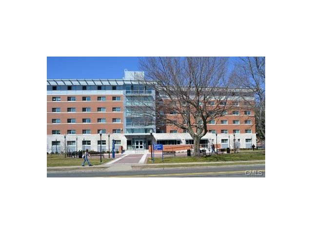 215 Fitch Street, New Haven, CT 06515