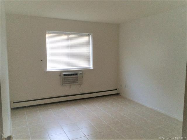 155 Bull Hill Ln, W Haven, CT 06516