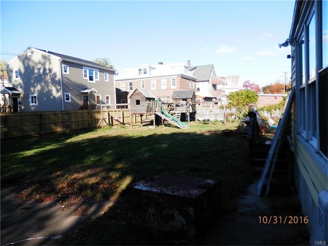 59 North Place, West Haven, CT 06516