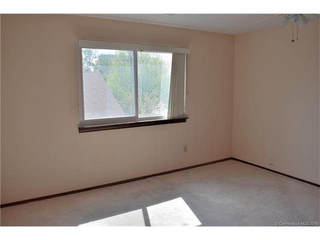 269 Captain Thomas Blvd, W Haven, CT 06516
