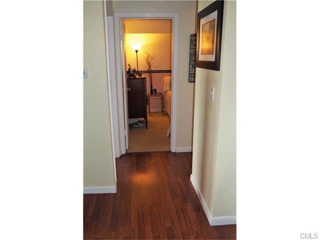 215 Beach Street, West Haven, CT 06516