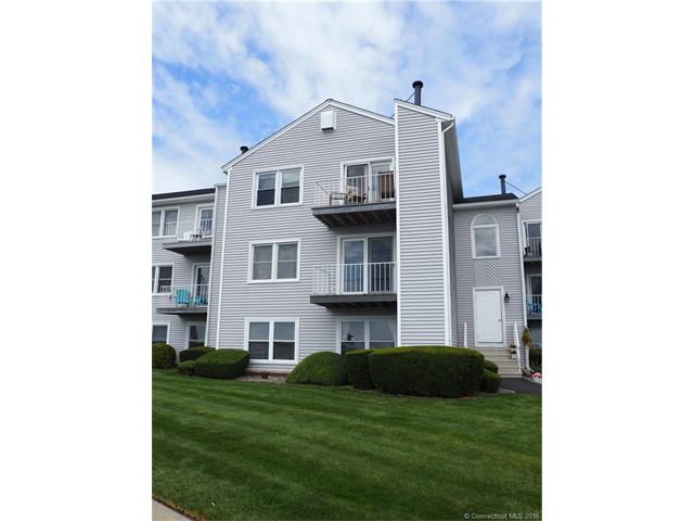 215 Beach St, W Haven, CT 06516
