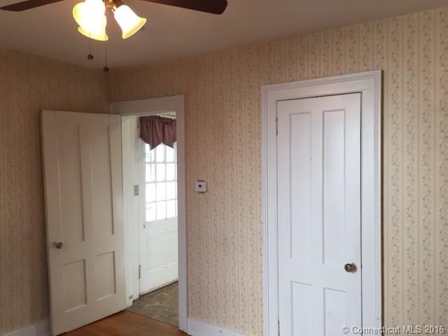 195Brown St, West Haven, CT 06516