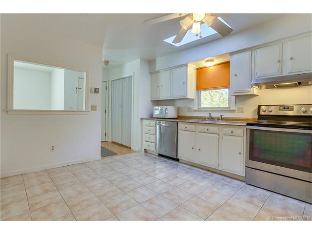 241 West Spring St, W Haven, CT 06516