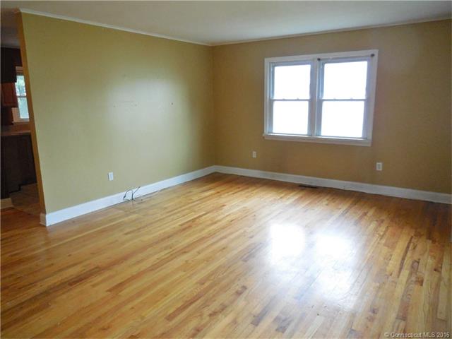 54 Woodmont Rd, W Haven, CT 06516