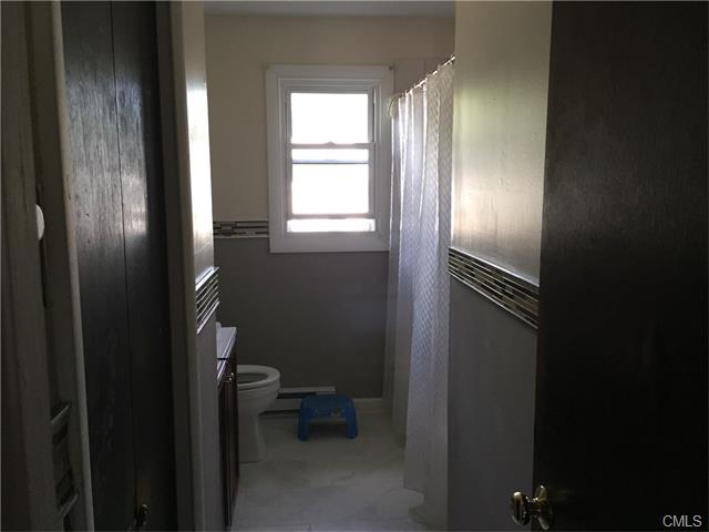 11 Ellsworth Street, West Haven, CT 06516
