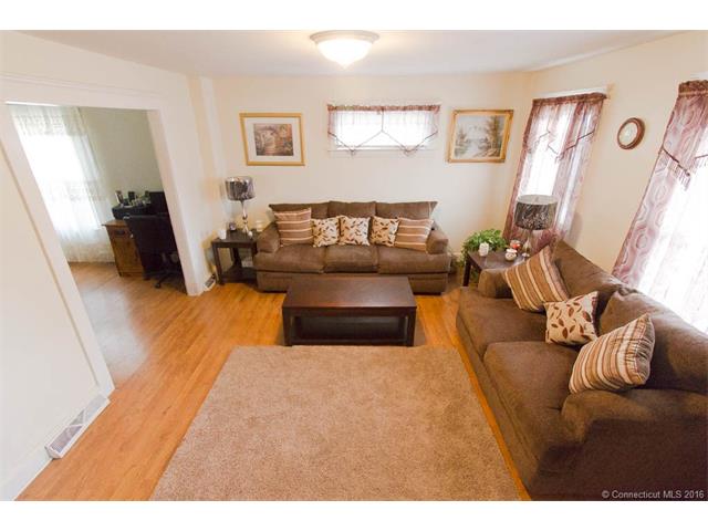 57 Richards St, W Haven, CT 06516