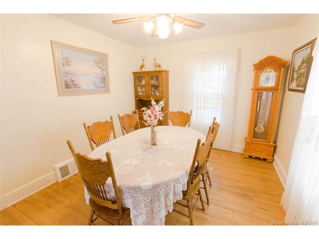57 Richards St, W Haven, CT 06516