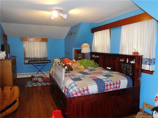 801Jones Hill Rd, West Haven, CT 06516