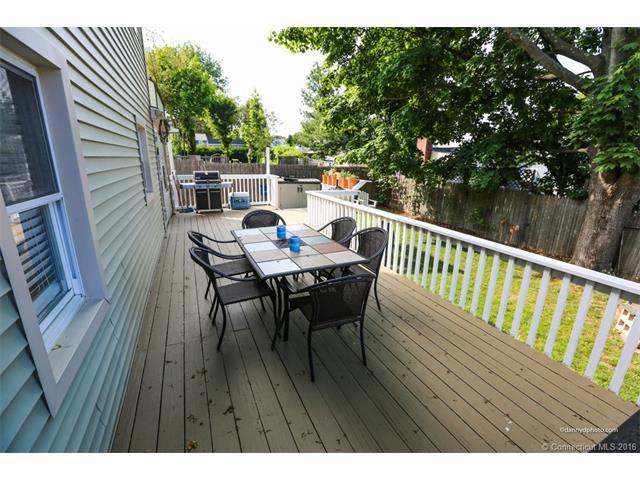 109Laurel St, West Haven, CT 06516