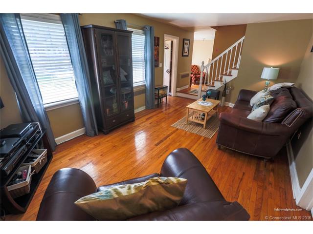 109Laurel St, West Haven, CT 06516