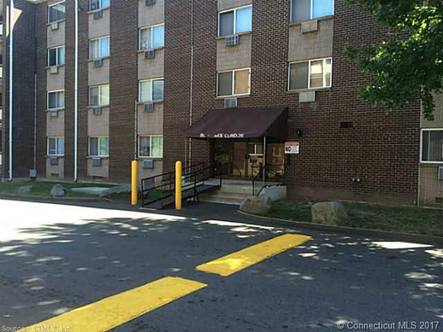 80 Claudia Dr, W Haven, CT 06516