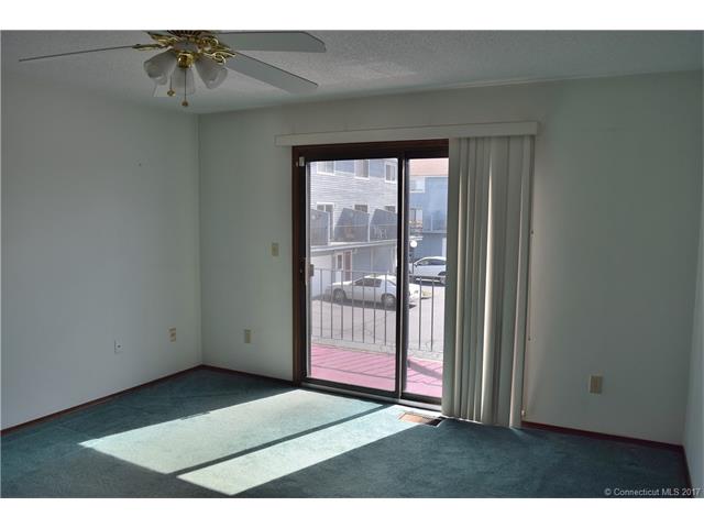 269 Captain Thomas Blvd, W Haven, CT 06516