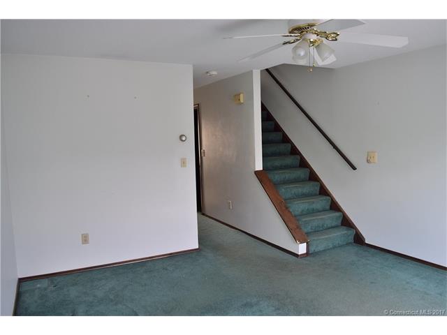 269 Captain Thomas Blvd, W Haven, CT 06516