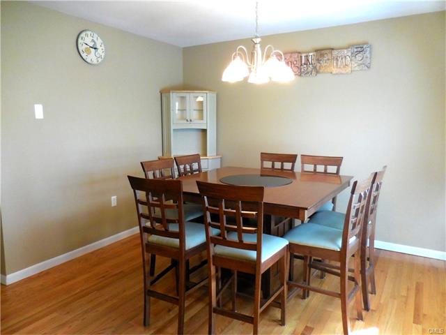 50 Savin Park, West Haven, CT 06516