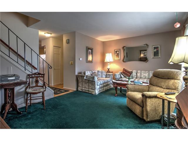 40Savin Park #40, West Haven, CT 06516