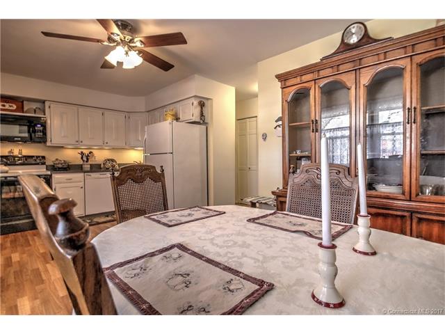 40Savin Park #40, West Haven, CT 06516