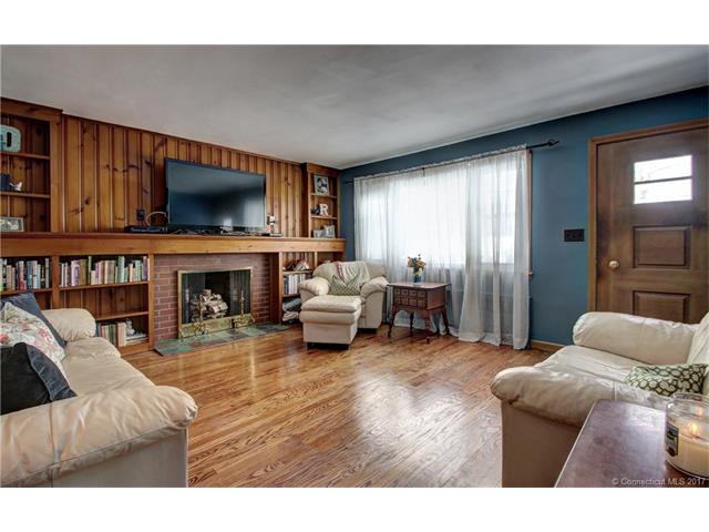51Warner Ave, West Haven, CT 06516