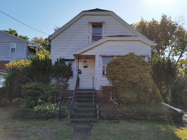 516 Main StWest Haven, CT, 06516New Haven County