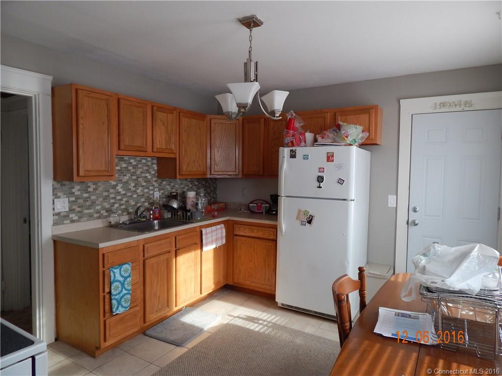 53 Saint Mary St, Hamden, CT 06517