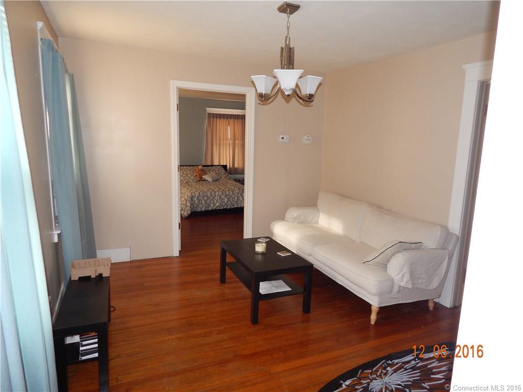 53 Saint Mary St, Hamden, CT 06517