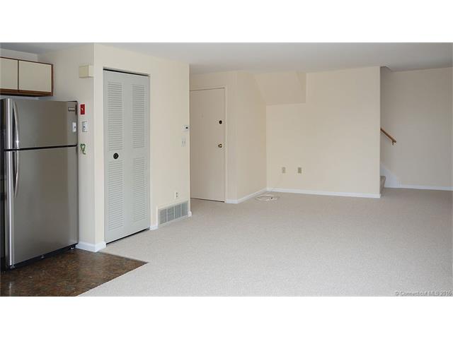 1150 Whitney Ave, Hamden, CT 06517