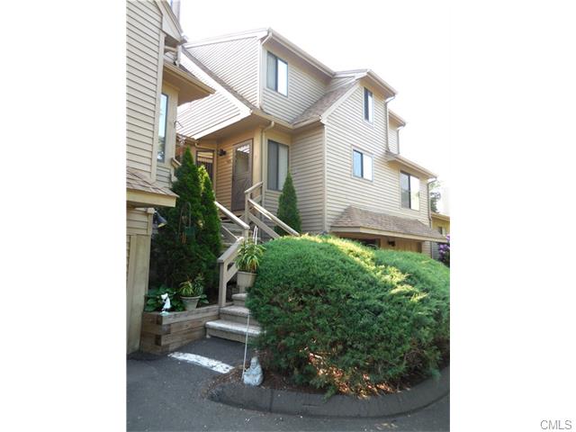 210 Treadwell Street, Hamden, CT 06517