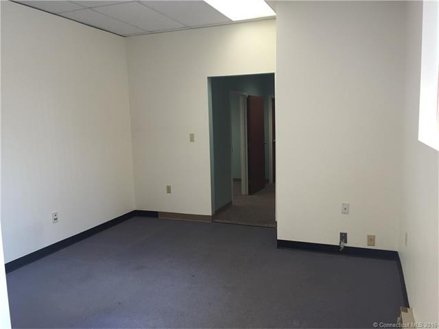 10 Broadway, Hamden, CT 06518