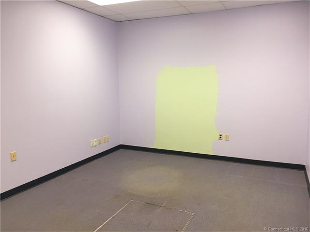 10 Broadway, Hamden, CT 06518