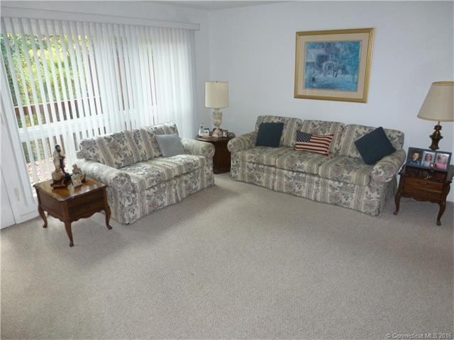 76 Worth, Hamden, CT 06518
